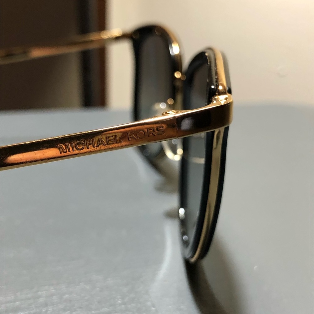 Michael Kors Sunglasses - Picture 3 of 6